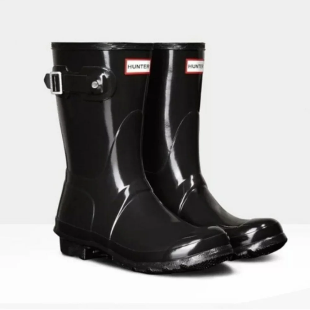 HUNTER ORIGINAL SHORT GLOSS BLACK - Size 7